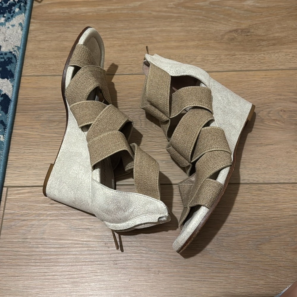 Donald J Pliner LELLE-A Wedge Sandals NWOB - Picture 5 of 12